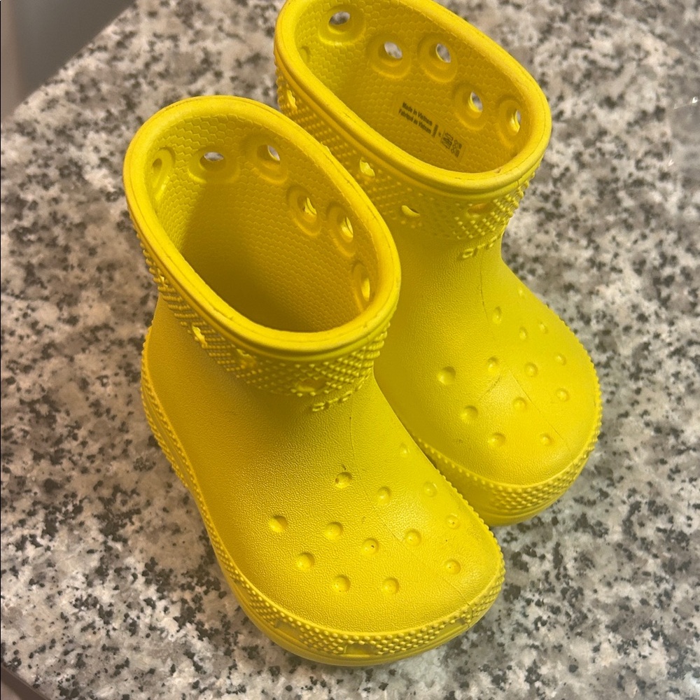 CROCS Kids Bright Yellow Rain Boots